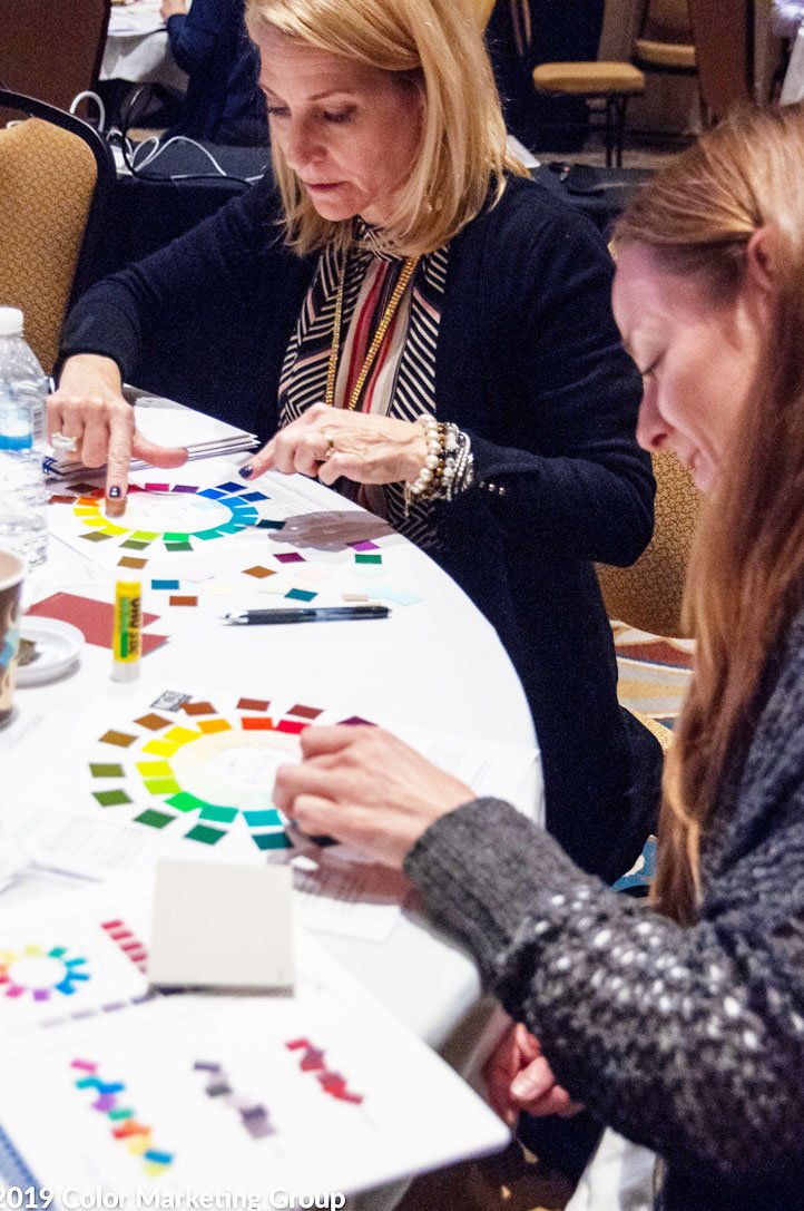 color forecasting team